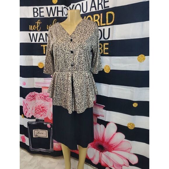 Vintage Secretary Dress - Picture 1 of 4